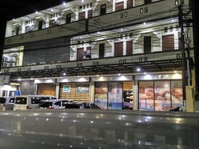 Dekost Madiun Hotel Exterior foto